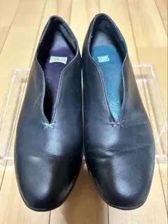 Camper Twins ブラックレザー ローファー　37のサムネイル
