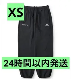 everyone × adidas TRACK PANT black M 新品 - メルカリ
