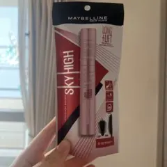 MAYBELLINE SKY HIGH マスカラ あさやけルビー