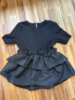 美品 JUSGLITTY フレンチラメリブワンピース 黒 M - メルカリ