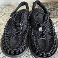 KEEN UNEEK スポーツサンダル ブラックのサムネイル