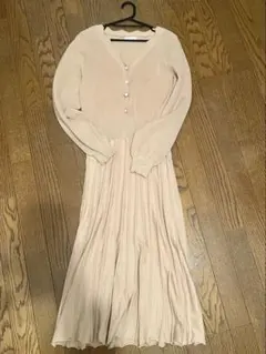 ベージュ ニット フレア ロング ワンピース