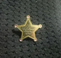 【トイ・ストーリー】保安官　ピンバッジ