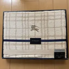 BURBERRY ノバチェック柄 ハーフケット 140x90cm タオルケット