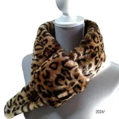 【未使用品】フェイクファーマフラー ヒョウ柄 差し込み式