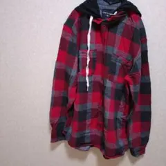 Modern Amusement フード付きチェックシャツ