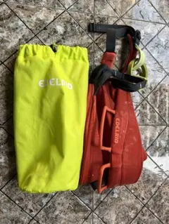 Item thumbnail for item 30f0802e-1c1b-4983-ad55-5e58a3ad05bb