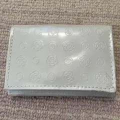 CLATHAS 三つ折り財布 エナメル調のサムネイル