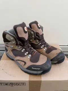 Item thumbnail for item 58de0475-ca99-41ba-a6c1-dee560f54d92