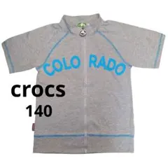 crocs 140 グレー 半袖 Tシャツ ジップ付き 上着 ロゴ パーカーのサムネイル