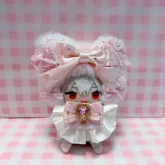 中村嶺亜 くっつきてれつ ぬい服 - メルカリ