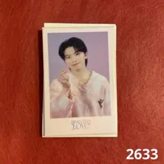 LOVE 缶バッジ　ウジ