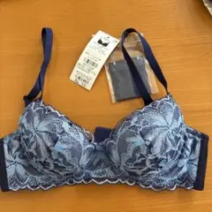 新品未使用　ブラデリスニューヨーク　ウェンディステップ１ブラ　70C 育乳ブラ