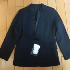 ブラック テーラードジャケット 2つボタン