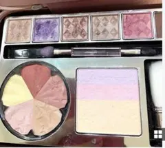 ジルスチュアート　クリスマスコフレ2022