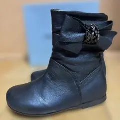 Item thumbnail for item b5dfe76d-3184-41f7-b9dd-279928248a88