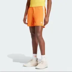 美品✨️ アディダスオリジナルス 水陸両用 ハーフパンツ 3本ライン Mのサムネイル