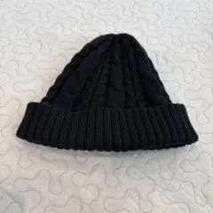 ビーニー　 ニット帽　黒 ケーブル編み　美品