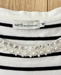 美品　earth　music&ecology　ボーダー半袖トップス　襟パール　M