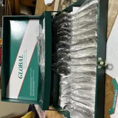 GLOBAL ステンレススチール カトラリーセット 12点