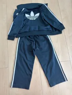 Adidas ジャージ セットアップ