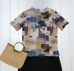 美品 HARE フォトコラージュトップス シアーカットソー ベージュ freeのサムネイル