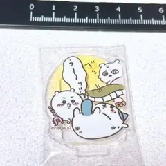 ちいかわ　アクリルスタンド　あのこ