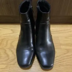 ブラックショートブーツ ジッパー付き ABCマート　合皮　Lサイズ