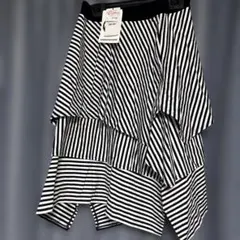 HIROKO KOSHINO フレアスカート ストライプ 新品のサムネイル