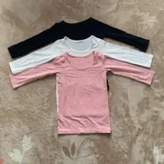 ユニクロ　ベビー　ヒートテック　90センチ　ピンク・ホワイト・ブラック３枚セット