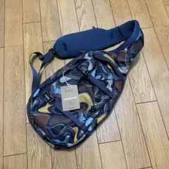 未使用品 patagonia atom sling bag 8L