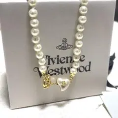 VivienneWestwood ハートパールオーブ　ネックレス