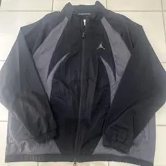 NIKE Jordan トラックジャケット ナイロンジャケット　黒