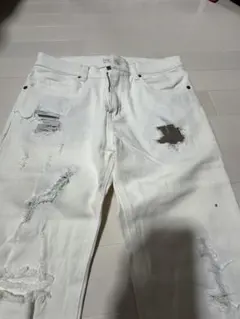 AMUY trysbay ホワイトデニム スリムフィット ダメージパンツ