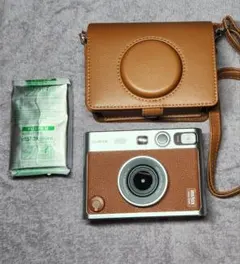 instax mini EVO ブラウン インスタントカメラ