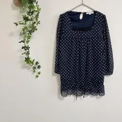 ［KLEIN PLUS+］ドット柄長袖ブラウス（M）ネイビー