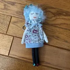 手作りチャーム お人形キーホルダー
