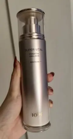 IOPE SUPER VITAL ESSENTIAL EMULSIONのサムネイル