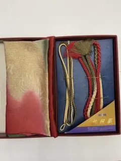 帯揚げ と赤・緑・金のグラデーション帯締3点セット