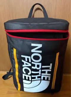 THE NORTH FACE リュック 黒 赤 小さめ 子供用?