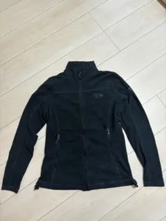 MOUNTAIN HARD WEAR ブラックフリースジャケット