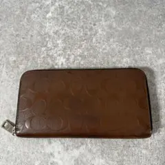 coach コーチ　長財布　ラウンドファスナー　エンボスロゴ　ブラウン