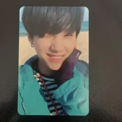 BTS SUGA YOU NEVER WALK ALONE トレカ