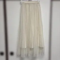 アイボリー ロングスカート Fサイズ　チュールのサムネイル