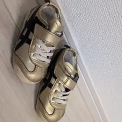 オニツカタイガー　キッズスニーカー