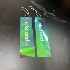 ニコアンド　キーホルダー2点セットのサムネイル