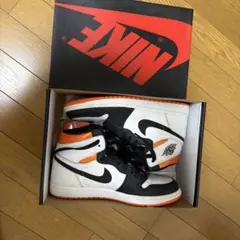Nike Air Jordan 1 エレクトロオレンジ