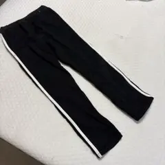 ラインパンツ