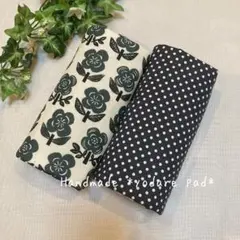 抱っこ紐 よだれパッド よだれカバー フラワー×ドットグレー系 エルゴ