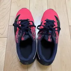 asics レーザービーム　スニーカー　23.5cm